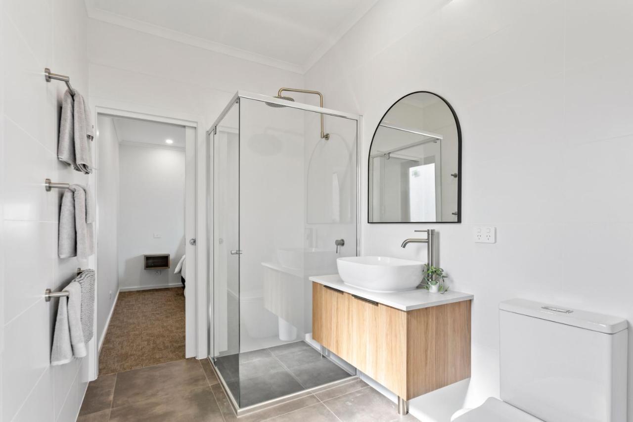 Port Lincoln Beachfront Apartments 外观 照片
